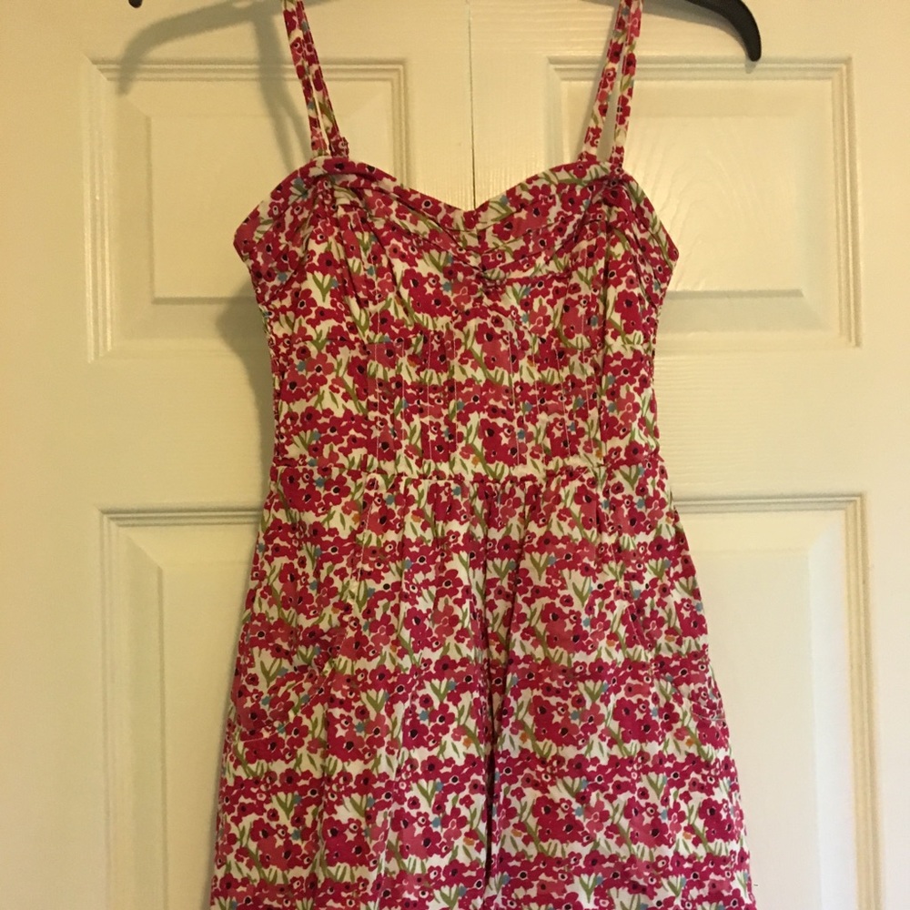 Strapless dress